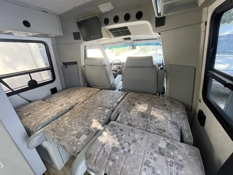 2003 Volkswagen EuroVan - Image 6 of 21
