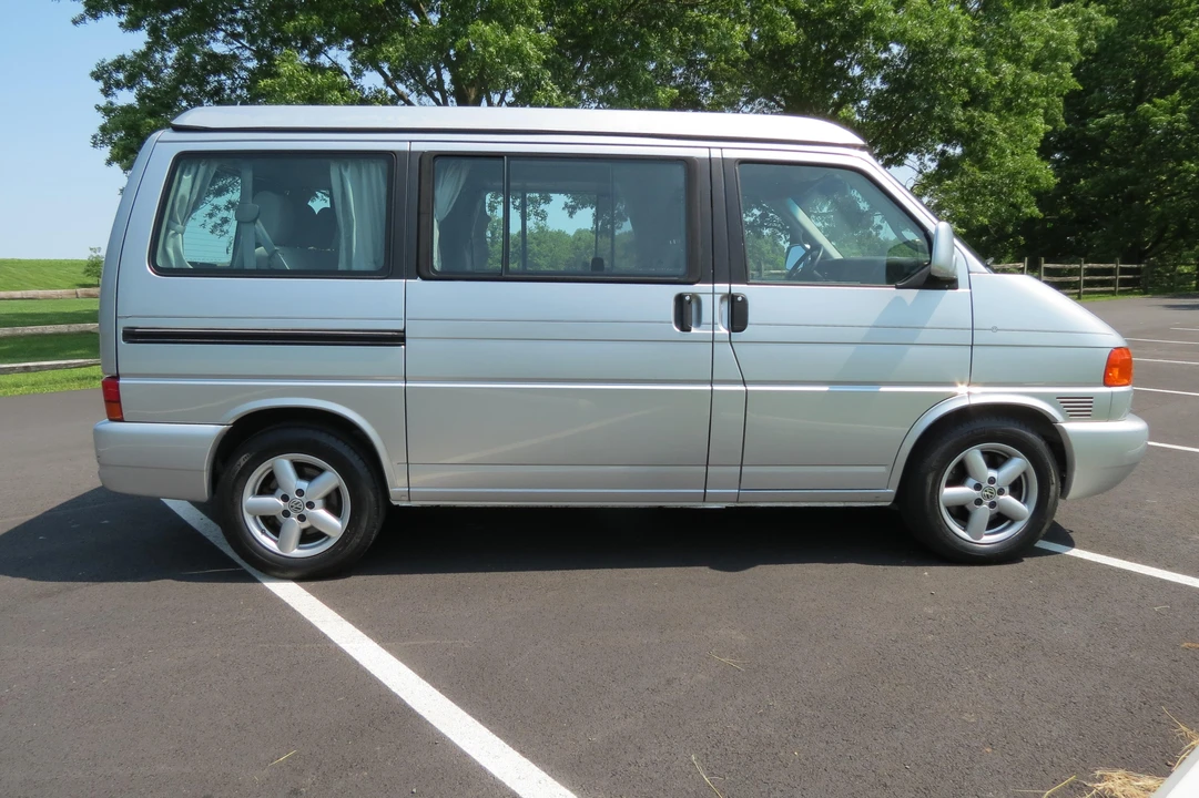 2003 Volkswagen EuroVan - Image 14 of 31