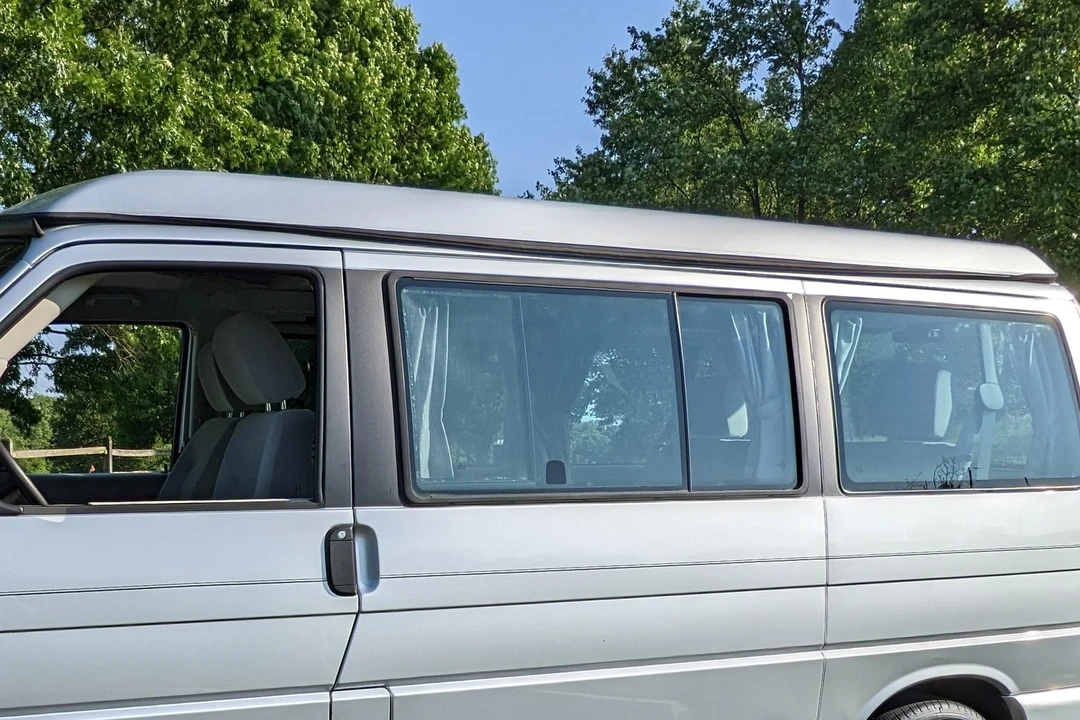 2003 Volkswagen EuroVan - Image 19 of 31