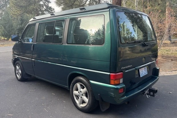 2003 Volkswagen EuroVan - Image 2 of 9