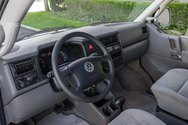 2003 Volkswagen EuroVan - Image 6 of 8