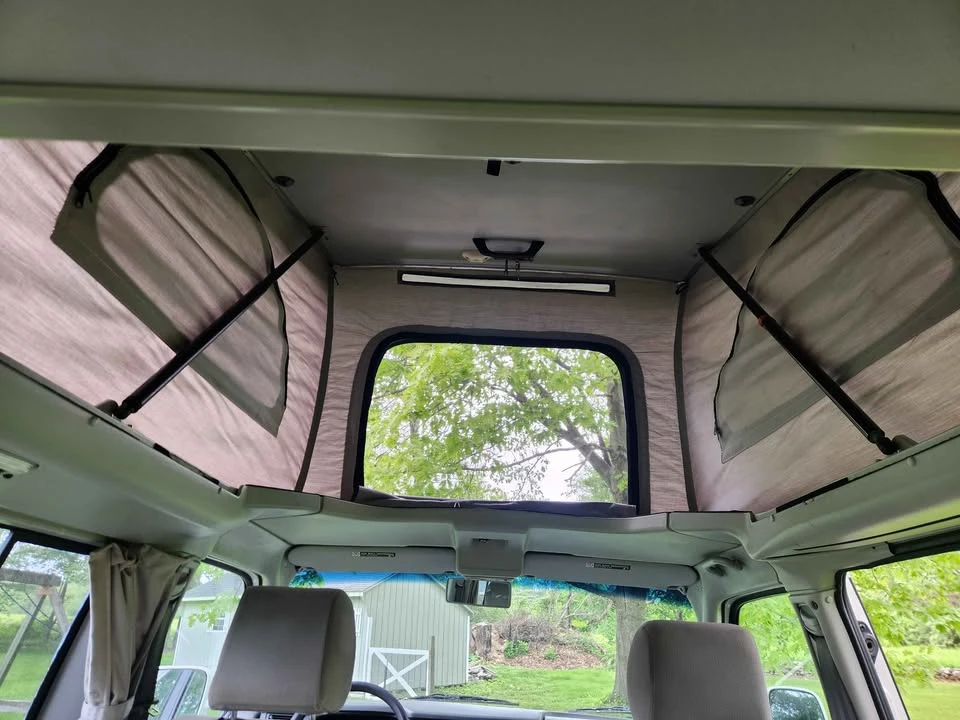 2003 Volkswagen EuroVan - Image 19 of 20