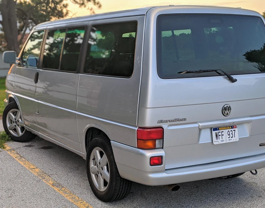 2003 Volkswagen EuroVan - Image 5 of 15