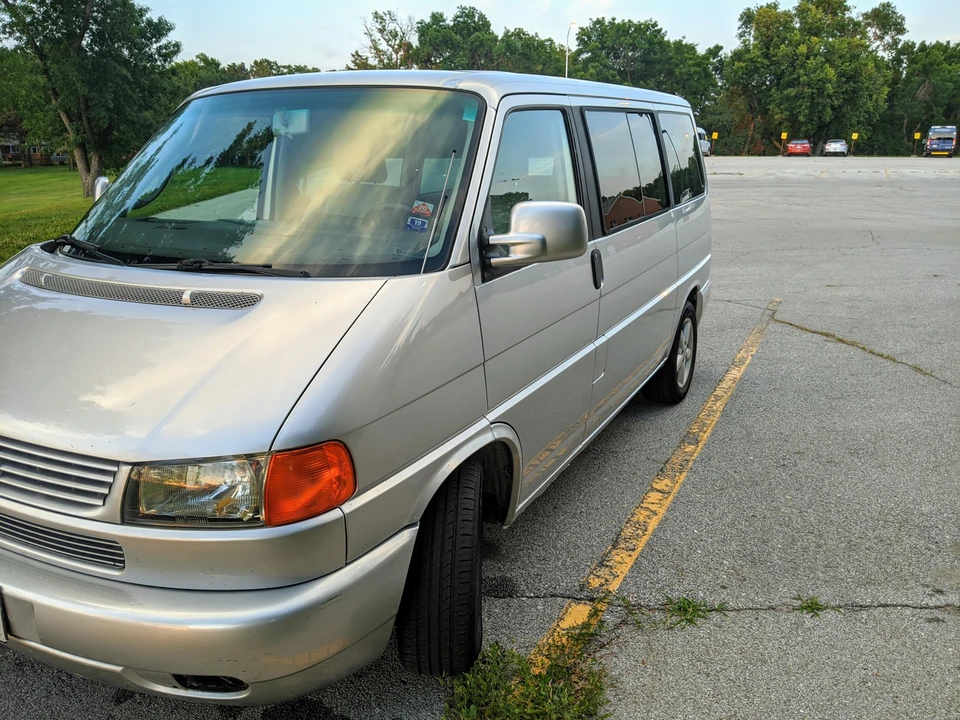 2003 Volkswagen EuroVan - Image 15 of 15