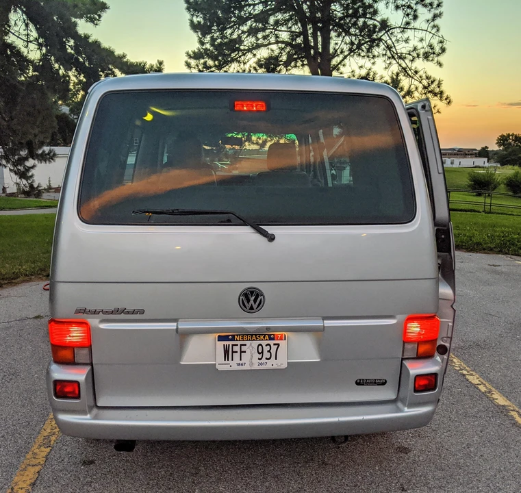 2003 Volkswagen EuroVan - Image 7 of 15