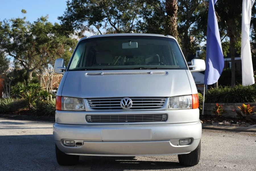 2003 Volkswagen EuroVan - Image 8 of 9