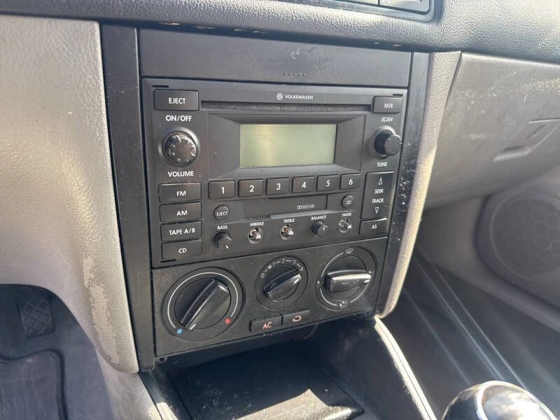 2003 Volkswagen GTI Mk4 - Image 11 of 18
