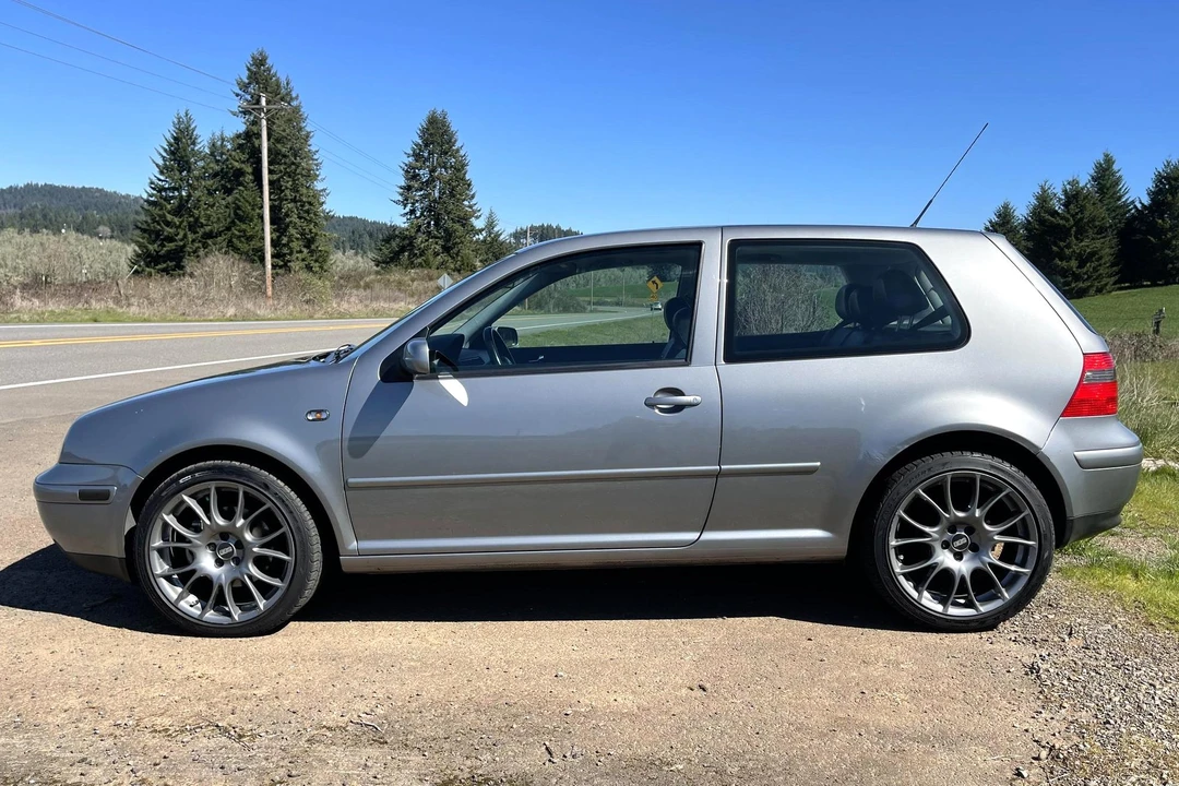 2003 Volkswagen GTI Mk4 - Image 3 of 31