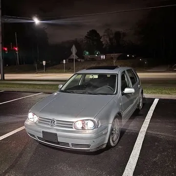 2003 Volkswagen Golf GLS Hatchback 4D