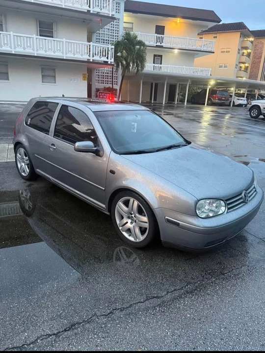 2003 Volkswagen GTI Mk4 - Image 2 of 5