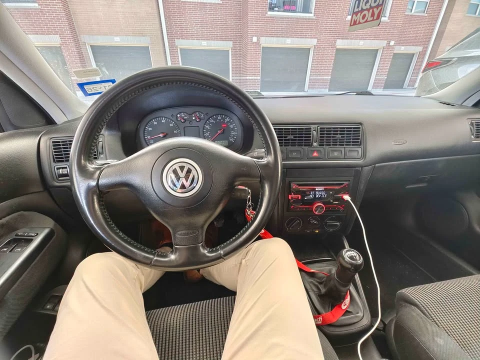 2003 Volkswagen GTI Mk4 - Image 6 of 15