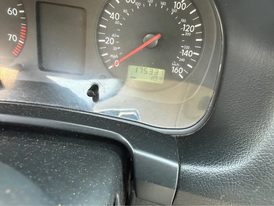 2003 Volkswagen GTI Mk4 - Image 11 of 12