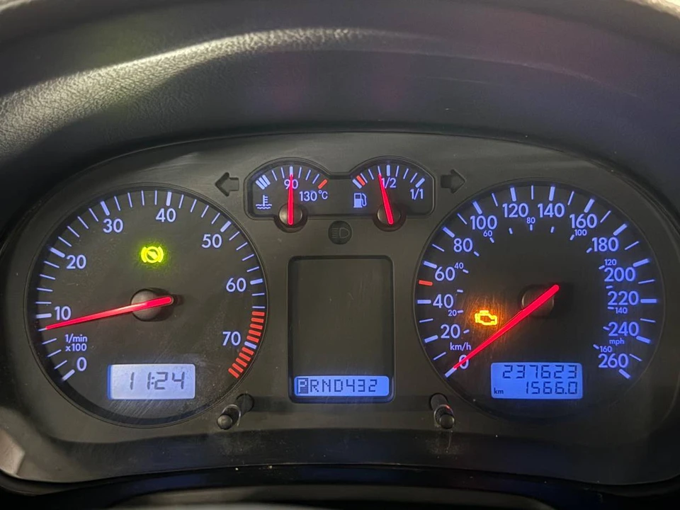 2003 Volkswagen GTI Mk4 - Image 17 of 18