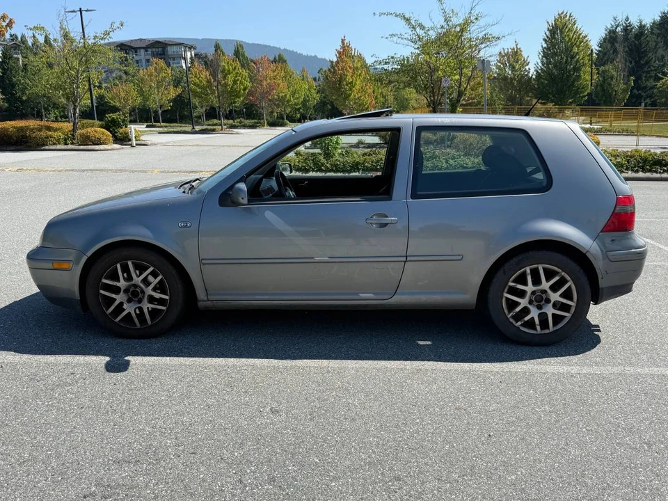 2003 Volkswagen GTI Mk4 - Image 2 of 18