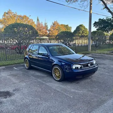 2003 Volkswagen Golf