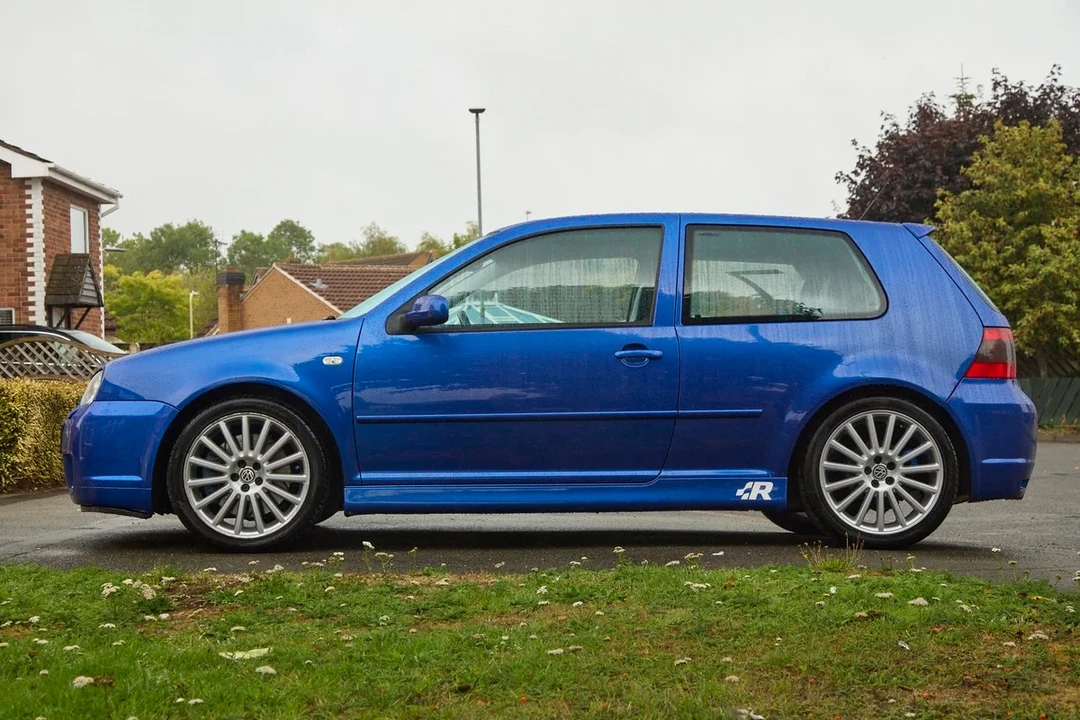 2003 Volkswagen R32 Mk4 - Image 3 of 30