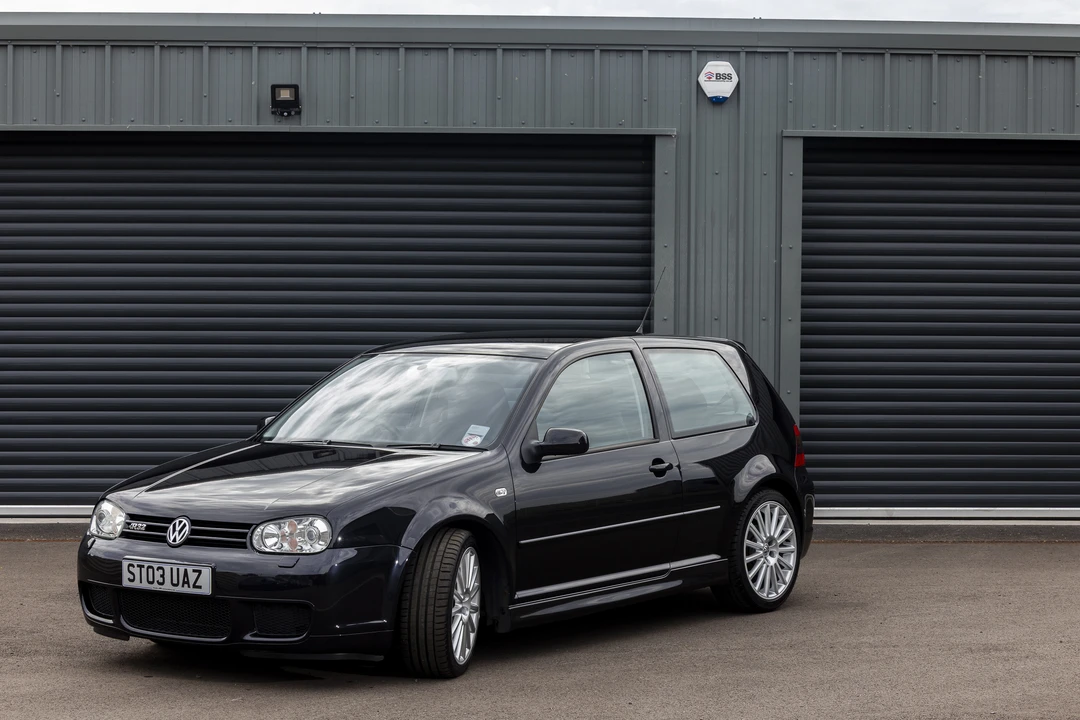 2003 Volkswagen R32 Mk4 - Image 11 of 31