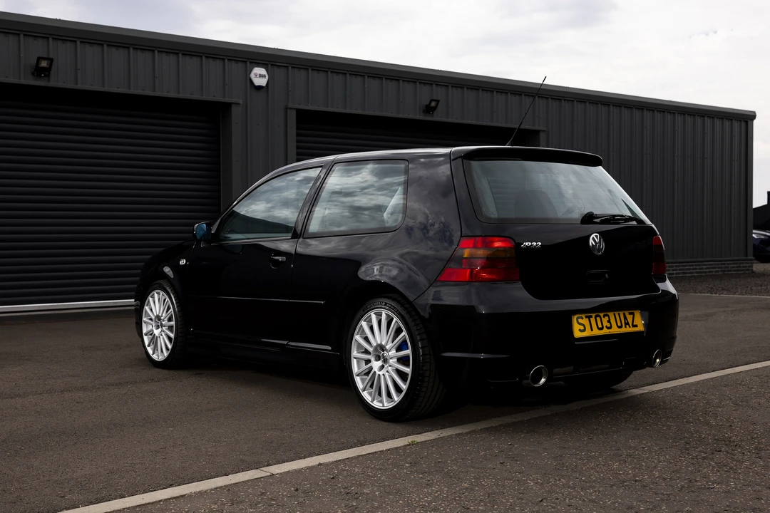 2003 Volkswagen R32 Mk4 - Image 7 of 31