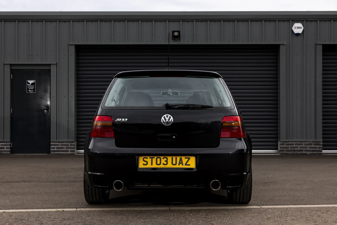 2003 Volkswagen R32 Mk4 - Image 6 of 31