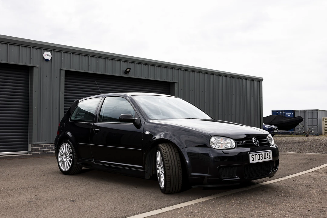 2003 Volkswagen R32 Mk4 - Image 3 of 31
