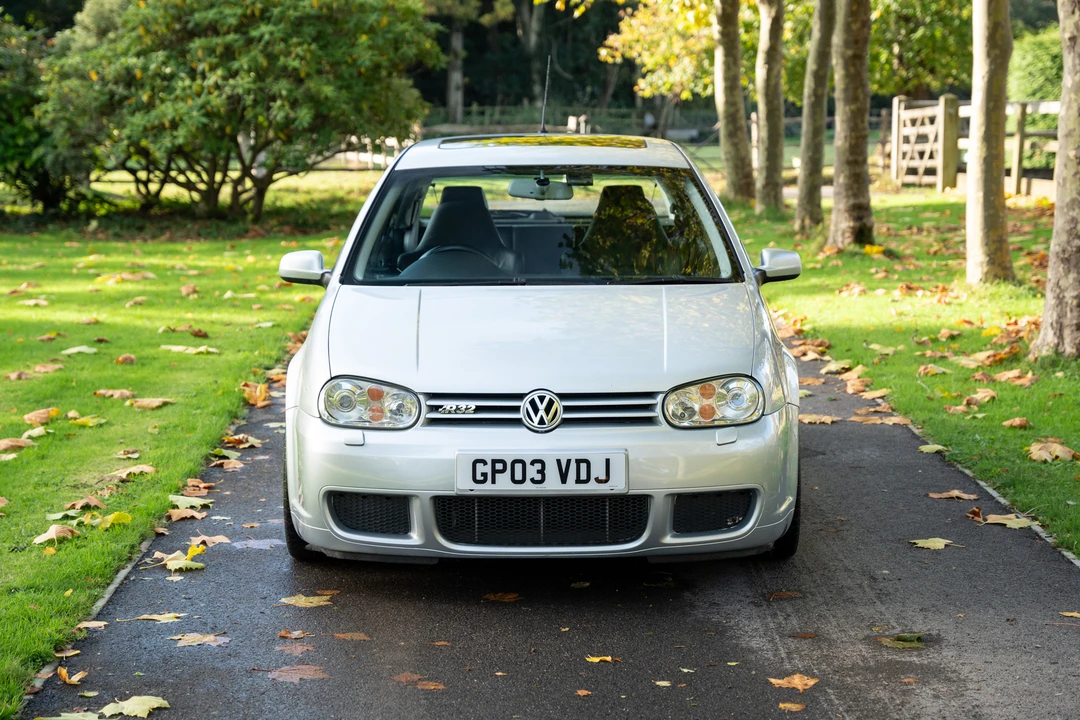 2003 Volkswagen R32 Mk4 - Image 11 of 31
