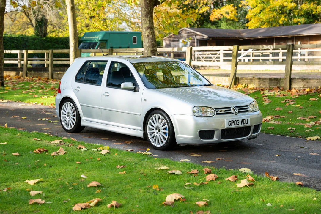2003 Volkswagen R32 Mk4 - Image 12 of 31