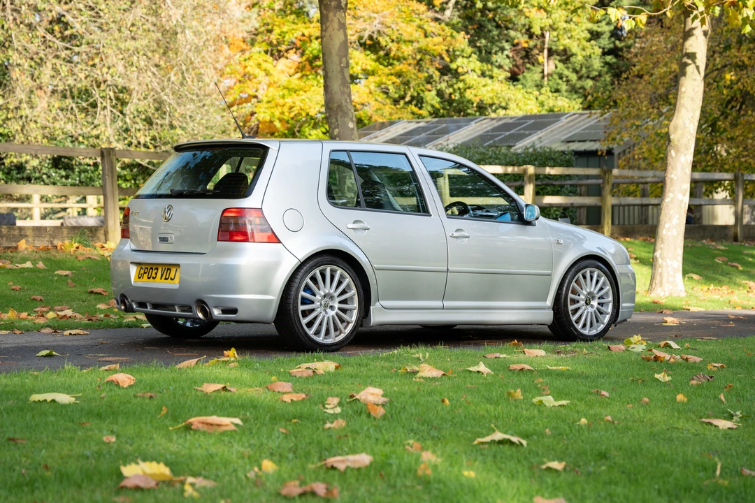 2003 Volkswagen R32 Mk4 - Image 6 of 31