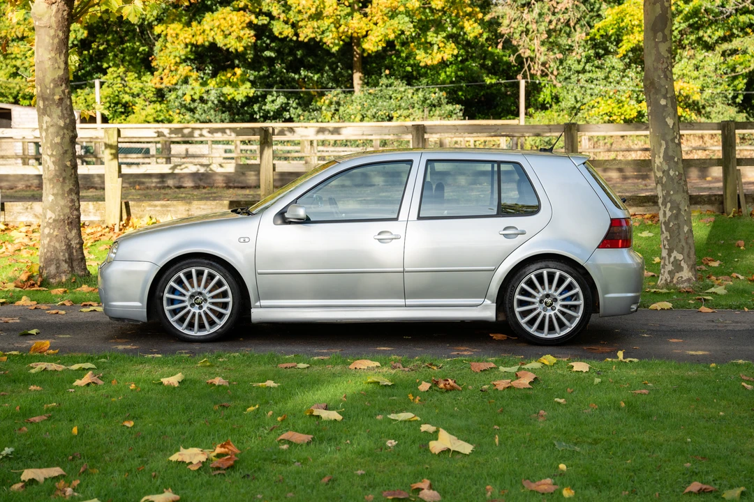 2003 Volkswagen R32 Mk4 - Image 17 of 31