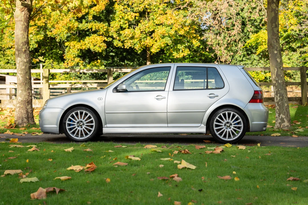 2003 Volkswagen R32 Mk4 - Image 9 of 31