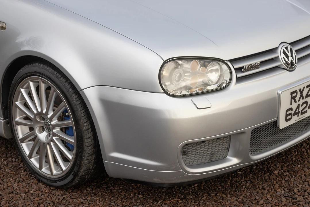 2003 Volkswagen R32 Mk4 - Image 15 of 31