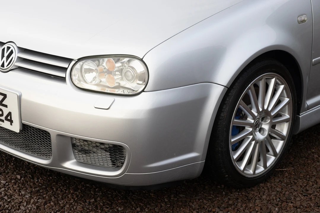 2003 Volkswagen R32 Mk4 - Image 16 of 31
