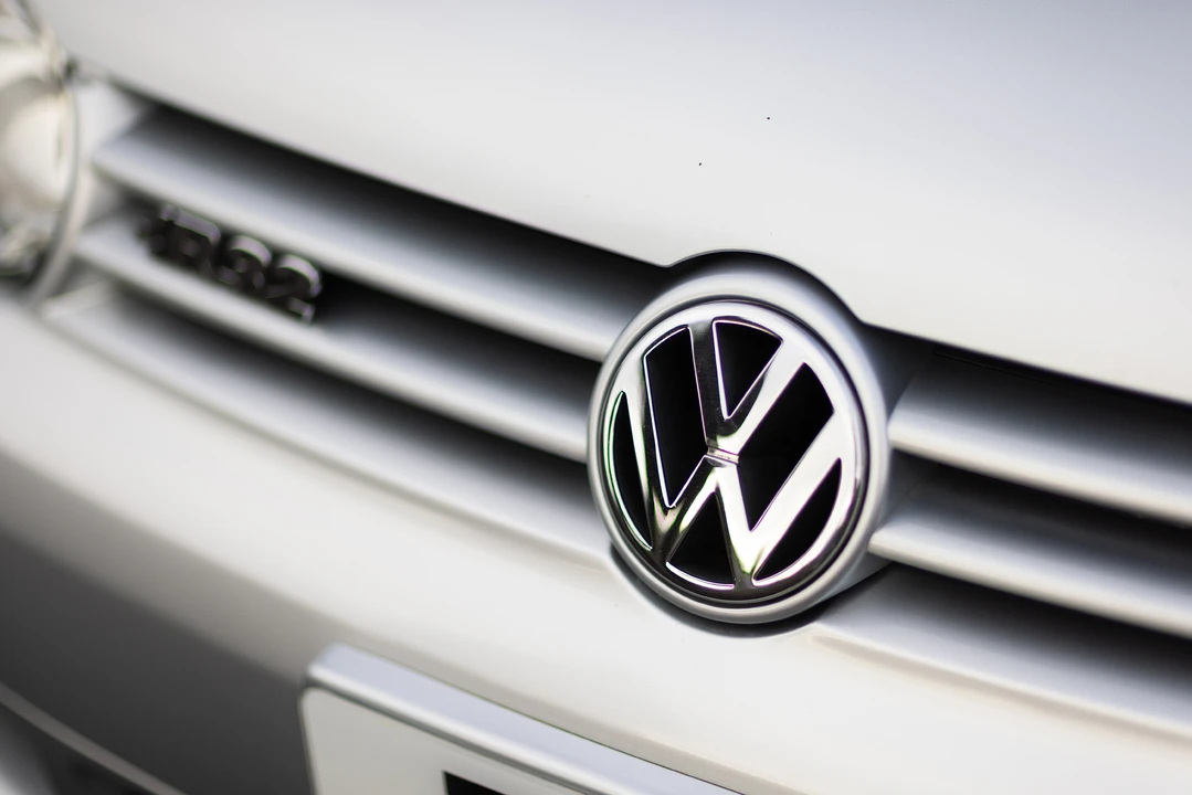 2003 Volkswagen R32 Mk4 - Image 18 of 31