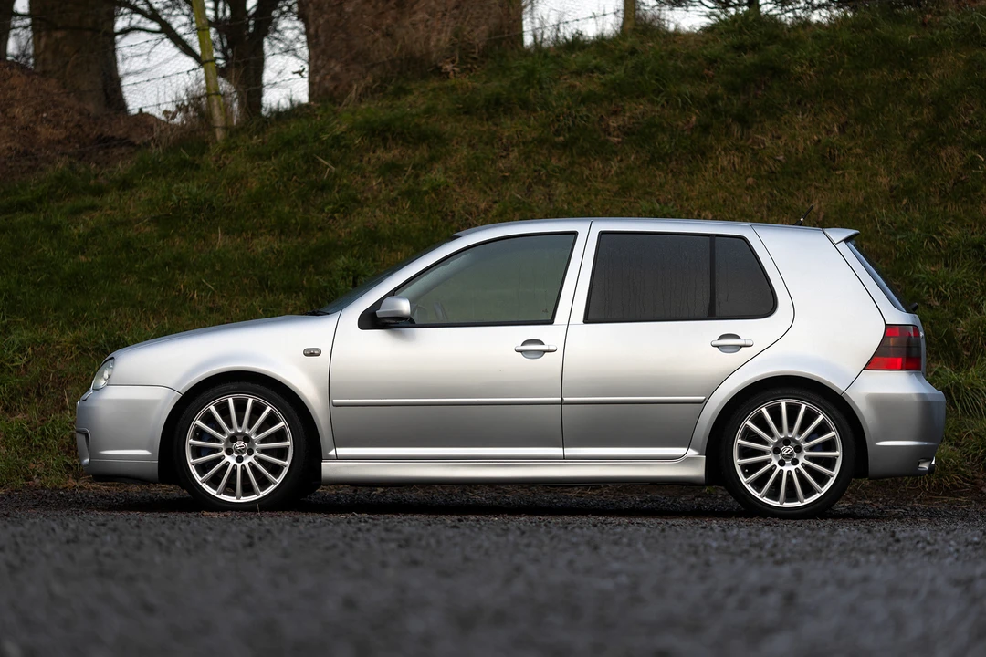 2003 Volkswagen R32 Mk4 - Image 9 of 31