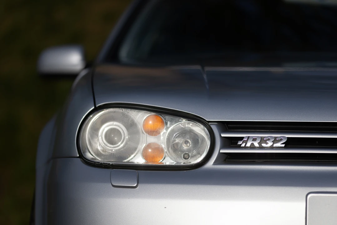 2003 Volkswagen R32 Mk4 - Image 23 of 31