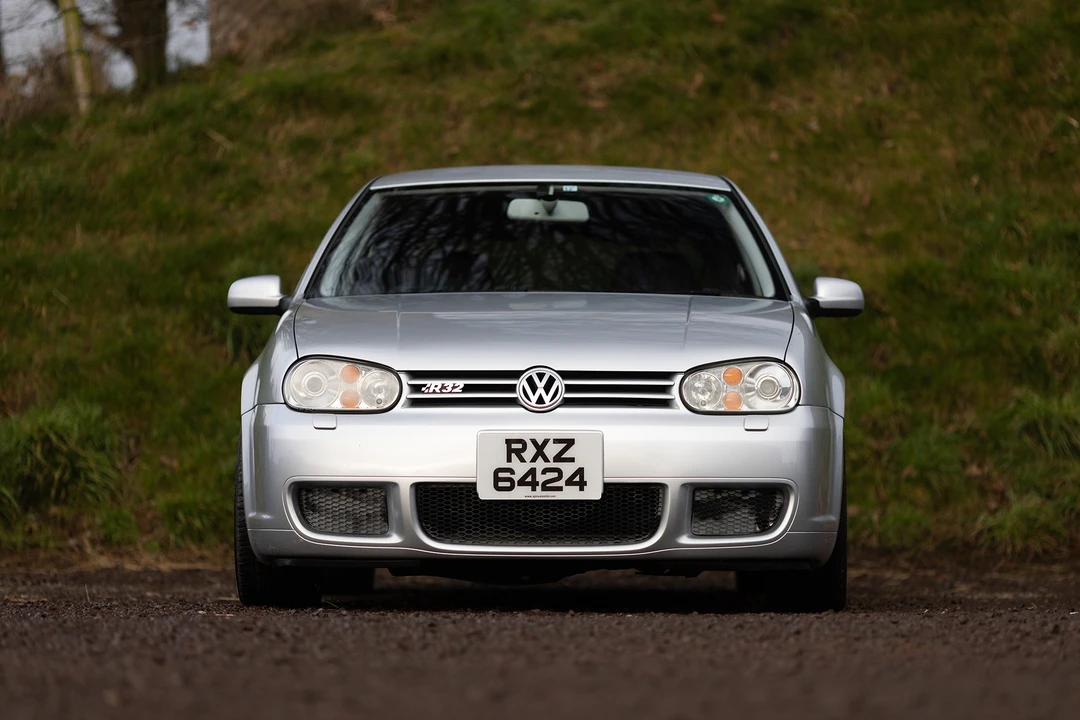 2003 Volkswagen R32 Mk4 - Image 3 of 31