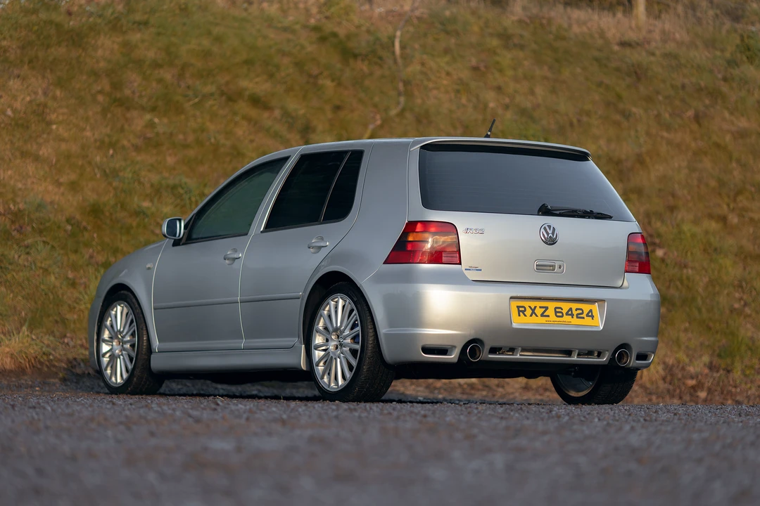 2003 Volkswagen R32 Mk4 - Image 8 of 31