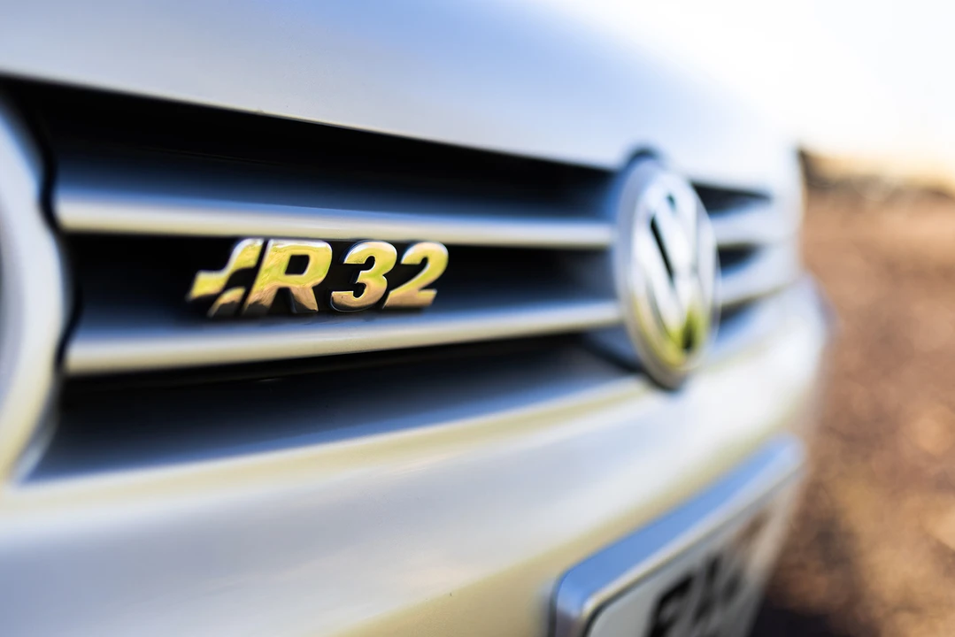 2003 Volkswagen R32 Mk4 - Image 22 of 31