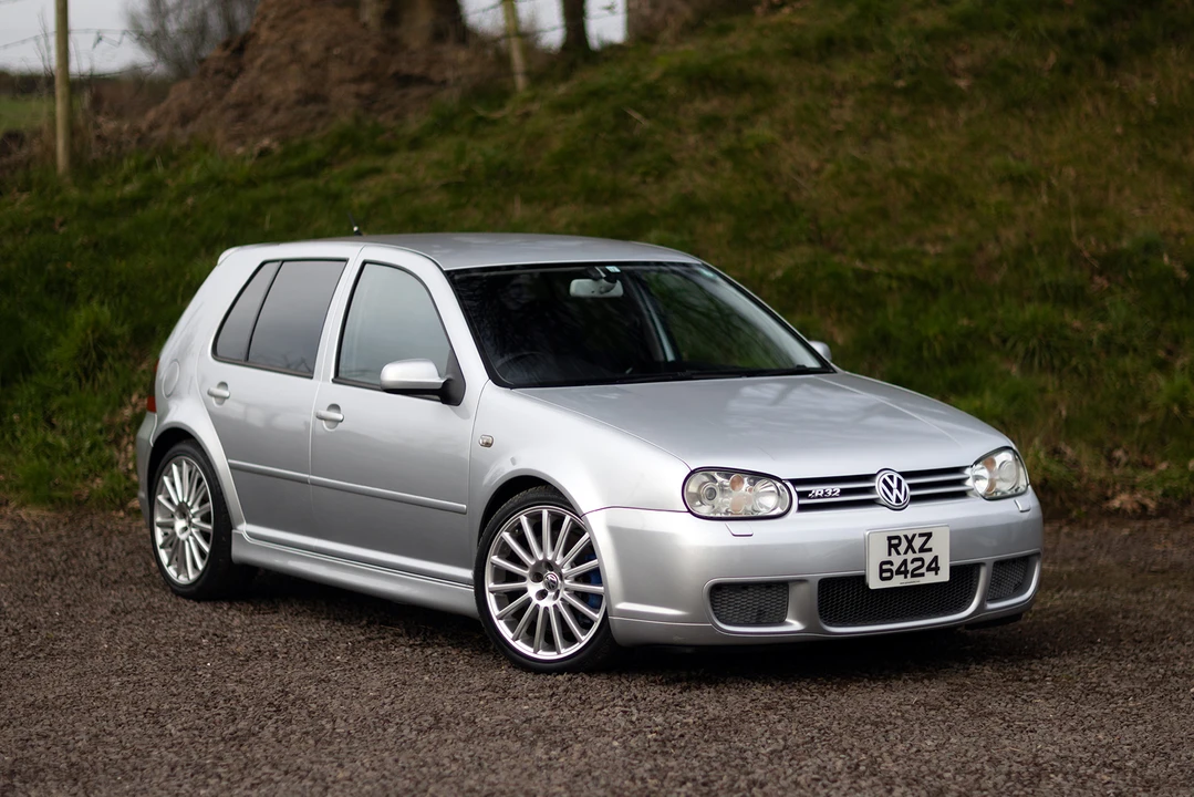 2003 Volkswagen R32 Mk4 - Image 2 of 31