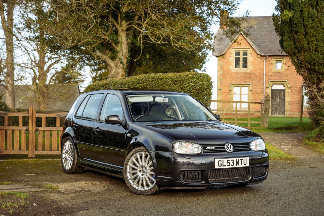 2003 Volkswagen R32 Mk4 - Image 12 of 31