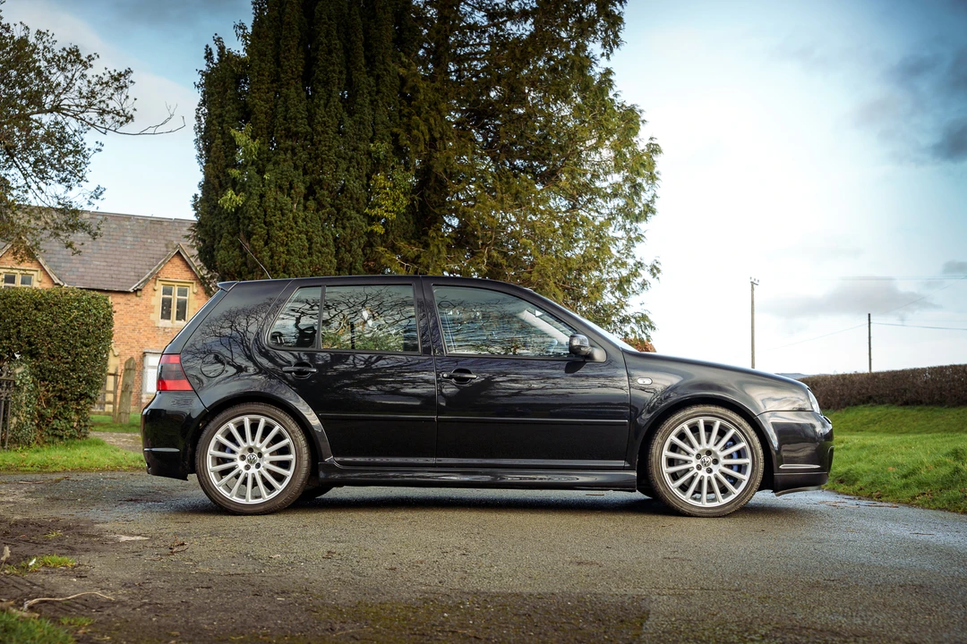 2003 Volkswagen R32 Mk4 - Image 15 of 31