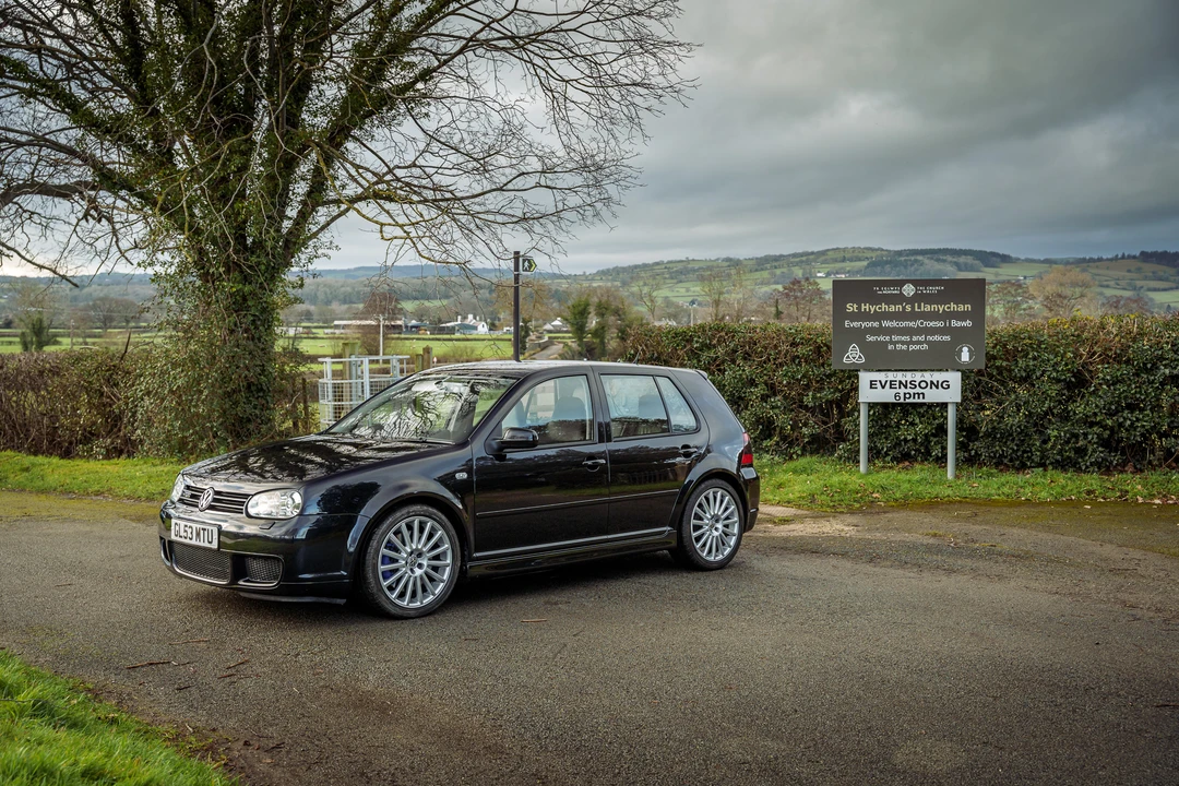 2003 Volkswagen R32 Mk4 - Image 21 of 31