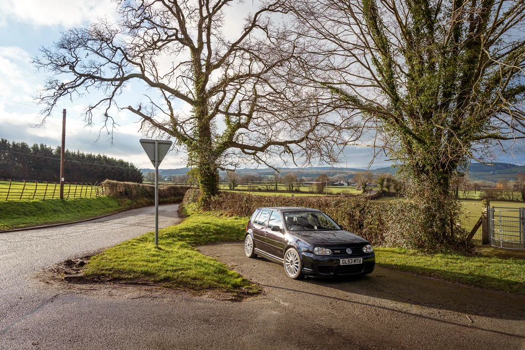 2003 Volkswagen R32 Mk4 - Image 28 of 31