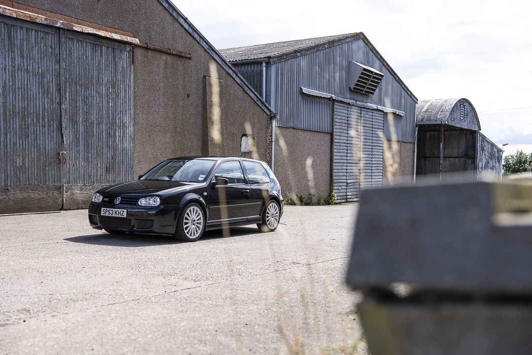 2003 Volkswagen R32 Mk4 - Image 11 of 31