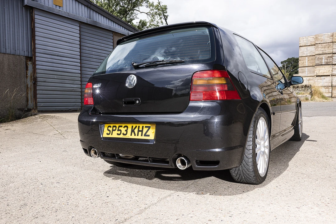 2003 Volkswagen R32 Mk4 - Image 5 of 31