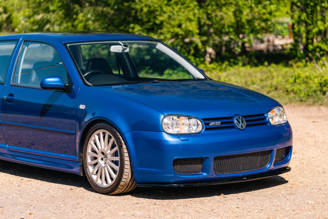2003 Volkswagen R32 Mk4 - Image 13 of 31