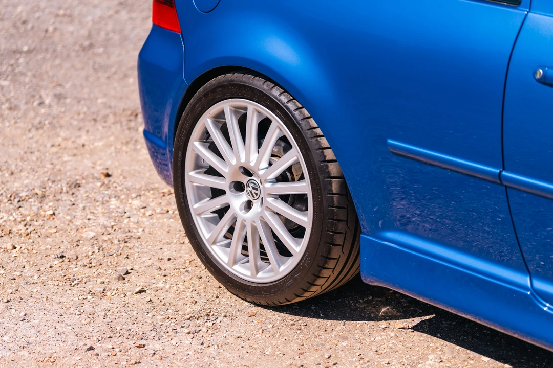2003 Volkswagen R32 Mk4 - Image 30 of 31