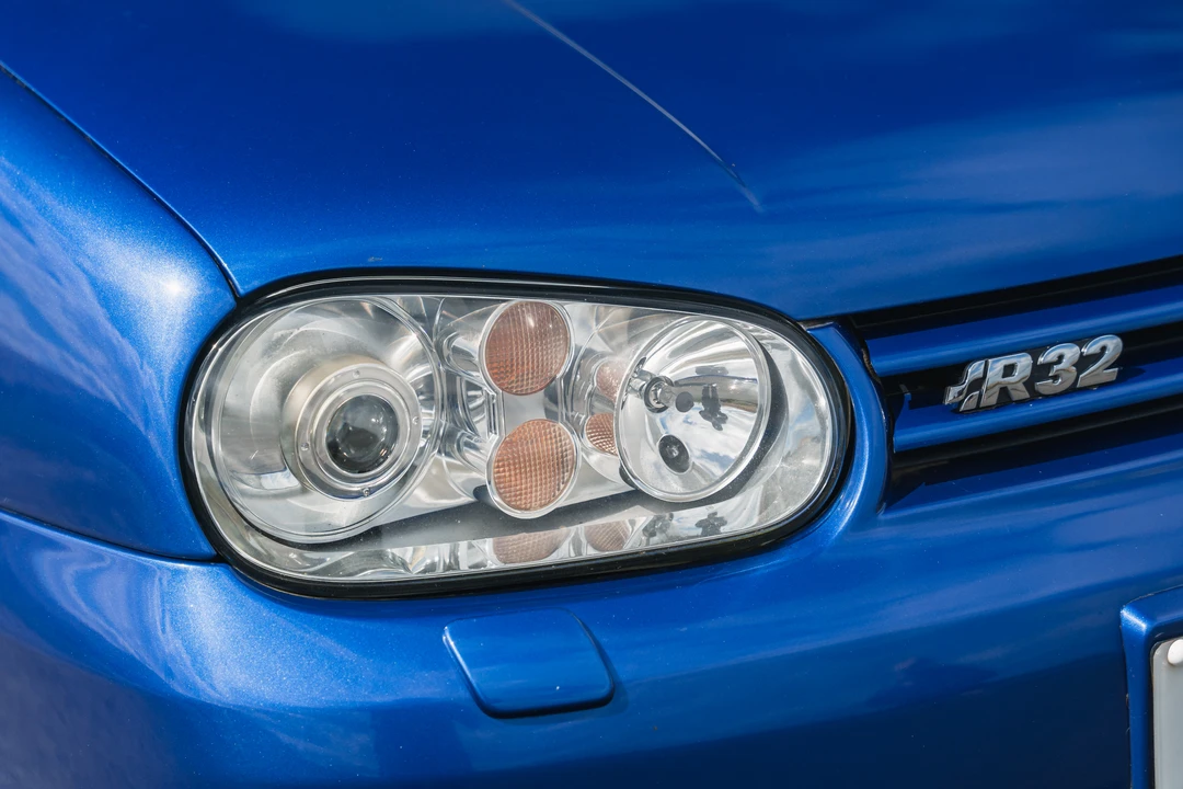 2003 Volkswagen R32 Mk4 - Image 18 of 31