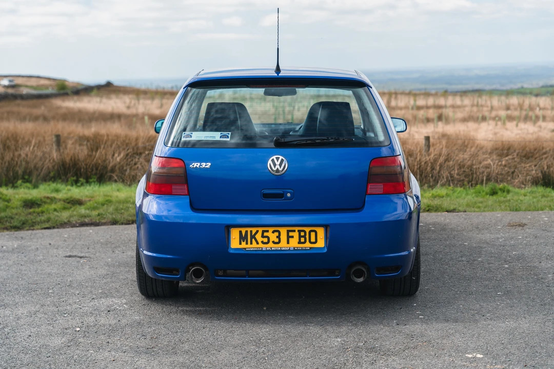 2003 Volkswagen R32 Mk4 - Image 6 of 31