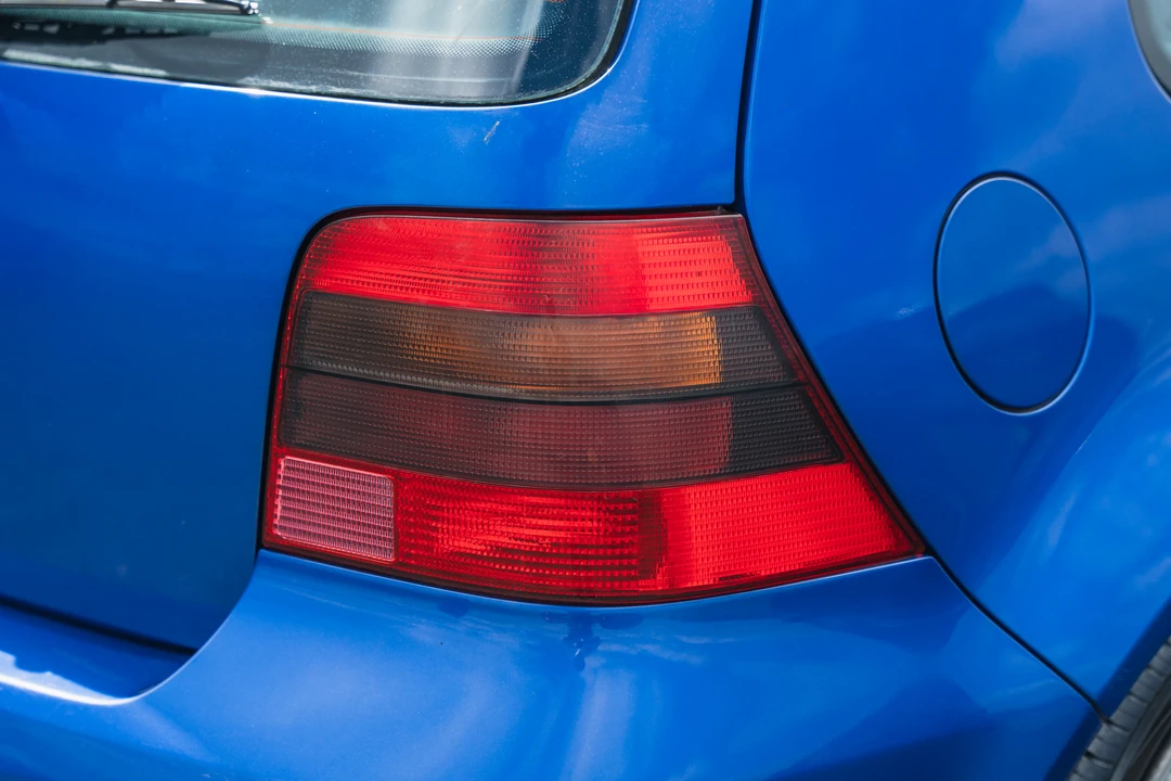 2003 Volkswagen R32 Mk4 - Image 25 of 31