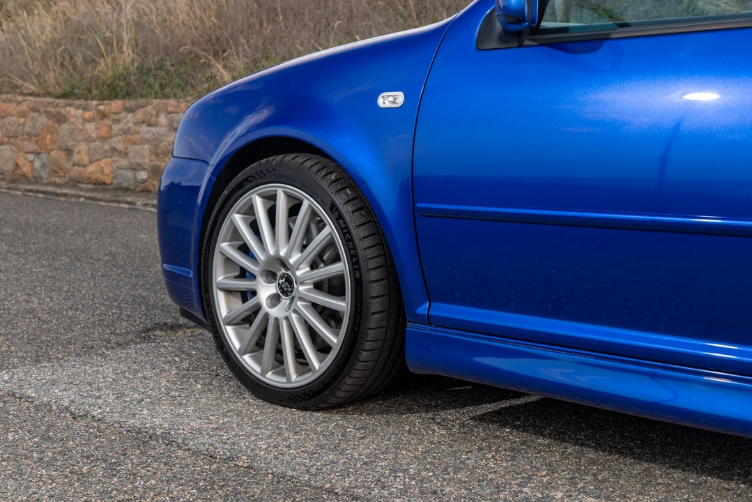 2003 Volkswagen R32 Mk4 - Image 26 of 31